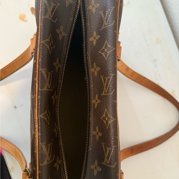 Vintage Louis Vuitton Cité MM - Picture 4 of 8